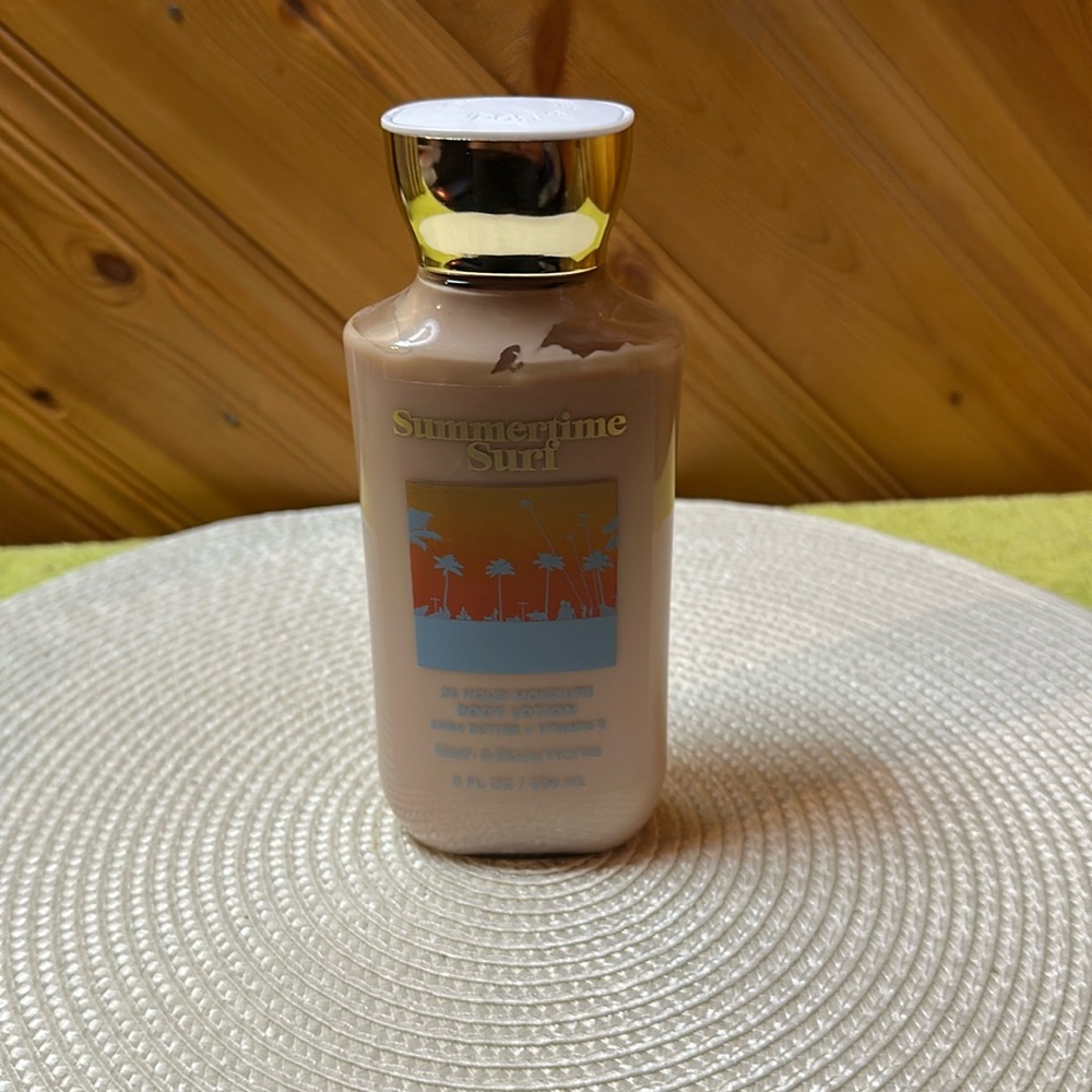 Bath & Body Works Summertime Surf Body Lotion